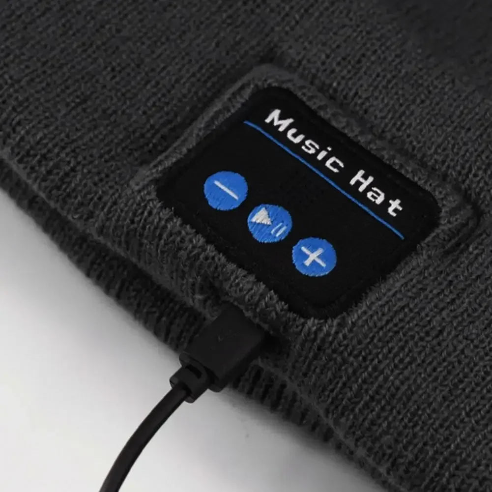 Winter Wireless Music Bluetooth 5.0 Headphone Beanie Hat With LED Light HD Stereo Speakers Handfree Headset Headphone Call MIC